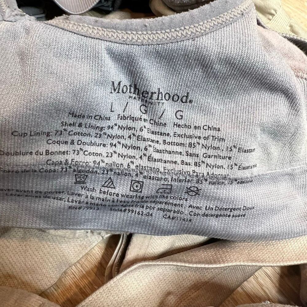 Mimi Maternity Dress, Bumpstart Leggings Small, 3 Motherhood Nursing Bras Large - Picture 8 of 13